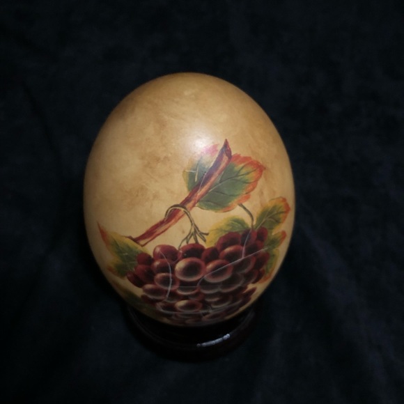 🌈3/$15🌈 Decorative Egg - Picture 8 of 9